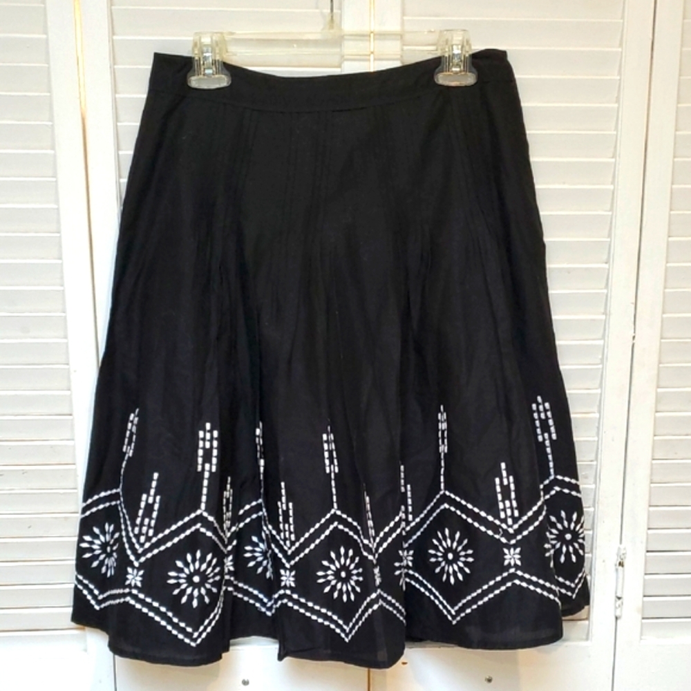 Michael Kors Embroidered Embellished Cotton Midi Skirt Size 6